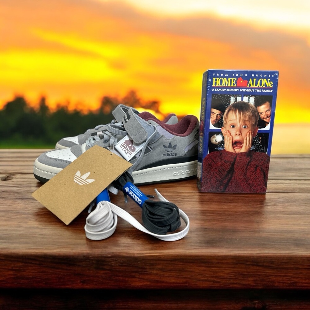 adidas Forum 84 Low Home Alone 2 Shoes Sneakers US 11.5 Pigeon Lady Macaulay
